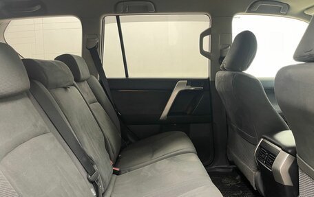 Toyota Land Cruiser Prado 150 рестайлинг 2, 2013 год, 2 840 000 рублей, 10 фотография