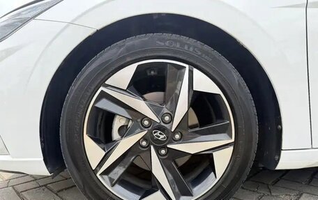 Hyundai Elantra, 2022 год, 1 430 000 рублей, 7 фотография