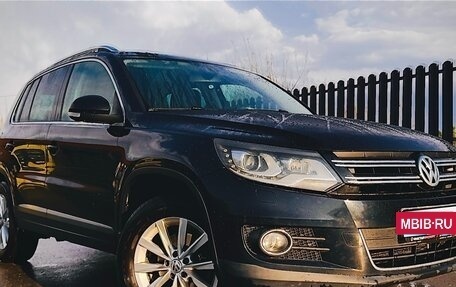 Volkswagen Tiguan I, 2011 год, 1 650 000 рублей, 2 фотография