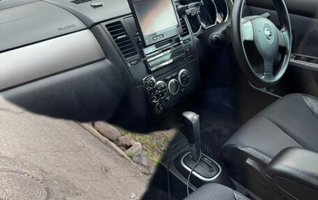 Nissan Tiida, 2005 год, 730 000 рублей, 7 фотография