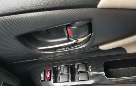 Toyota Wish II, 2015 год, 1 750 000 рублей, 11 фотография