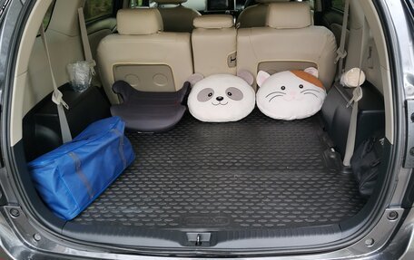 Toyota Wish II, 2015 год, 1 750 000 рублей, 21 фотография