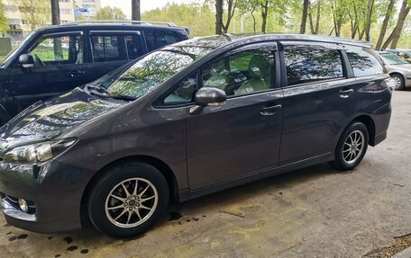 Toyota Wish II, 2015 год, 1 750 000 рублей, 34 фотография