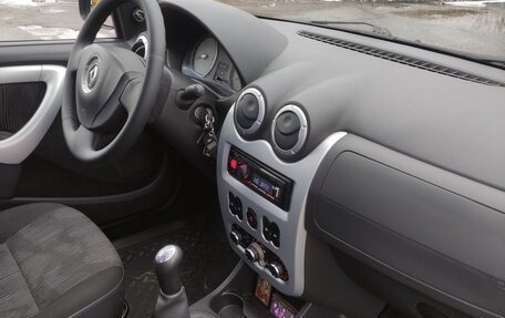 Renault Logan I, 2010 год, 590 000 рублей, 7 фотография