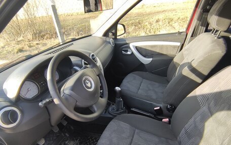 Renault Logan I, 2010 год, 590 000 рублей, 12 фотография