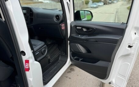 Mercedes-Benz Vito, 2014 год, 2 600 000 рублей, 23 фотография