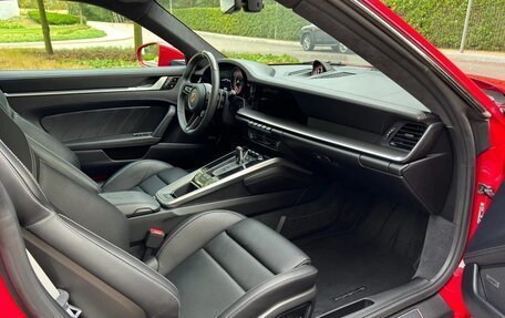 Porsche 911, 2020 год, 22 900 000 рублей, 23 фотография