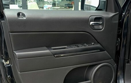 Jeep Liberty (Patriot), 2011 год, 1 099 000 рублей, 16 фотография