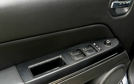 Jeep Liberty (Patriot), 2011 год, 1 099 000 рублей, 17 фотография