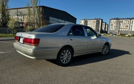 Toyota Crown, 2002 год, 1 000 000 рублей, 3 фотография