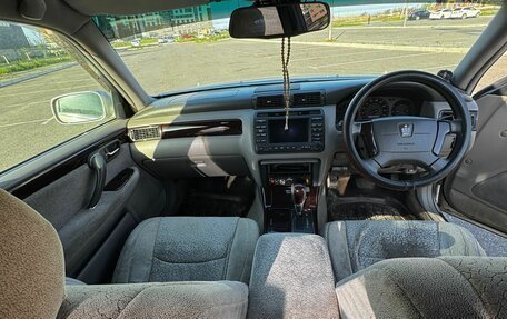 Toyota Crown, 2002 год, 1 000 000 рублей, 15 фотография