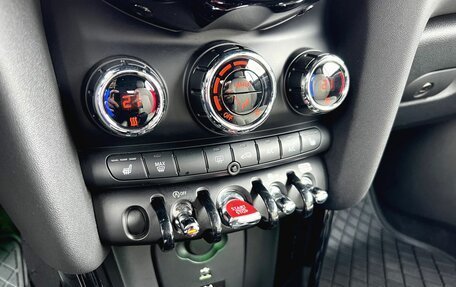 MINI Cabrio, 2020 год, 3 200 000 рублей, 30 фотография