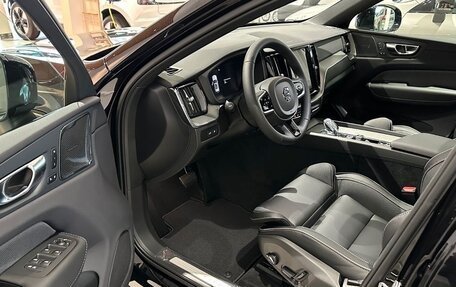 Volvo XC60 II, 2025 год, 9 500 000 рублей, 4 фотография