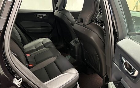Volvo XC60 II, 2025 год, 9 500 000 рублей, 6 фотография