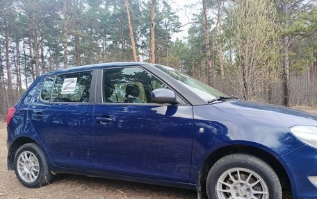 Skoda Fabia II, 2012 год, 800 000 рублей, 2 фотография