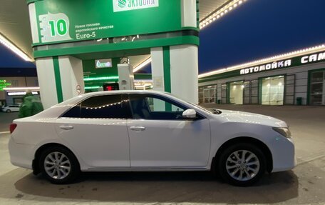 Toyota Camry, 2012 год, 1 470 000 рублей, 2 фотография
