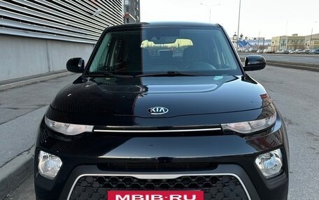 KIA Soul III, 2020 год, 1 850 000 рублей, 2 фотография