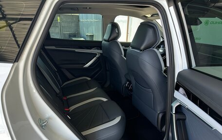 Geely Atlas, 2024 год, 3 400 000 рублей, 17 фотография