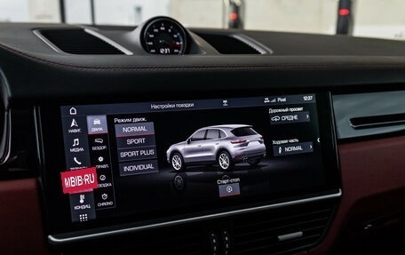 Porsche Cayenne III, 2018 год, 7 999 000 рублей, 26 фотография