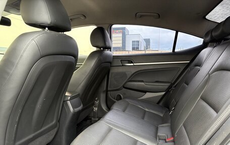 Hyundai Avante, 2018 год, 1 724 000 рублей, 21 фотография