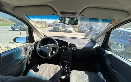 Opel Zafira A рестайлинг, 2003 год, 200 000 рублей, 6 фотография