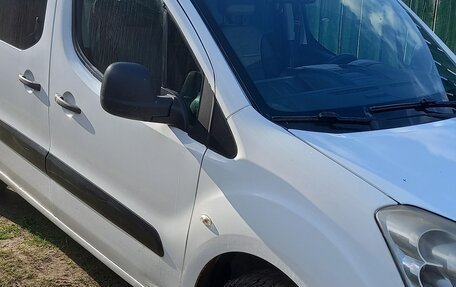 Peugeot Partner II рестайлинг 2, 2012 год, 750 000 рублей, 5 фотография