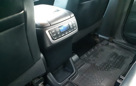 Toyota Highlander III, 2014 год, 2 750 000 рублей, 17 фотография