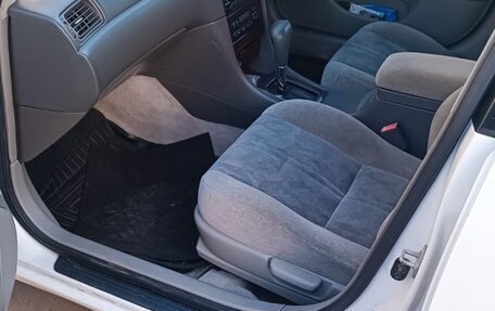 Toyota Camry, 2000 год, 530 000 рублей, 12 фотография