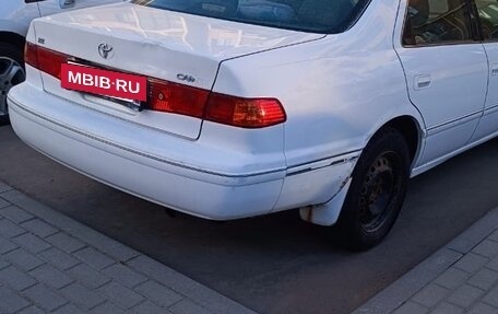 Toyota Camry, 2000 год, 530 000 рублей, 4 фотография