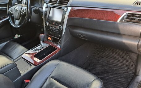 Toyota Camry, 2016 год, 1 899 000 рублей, 7 фотография