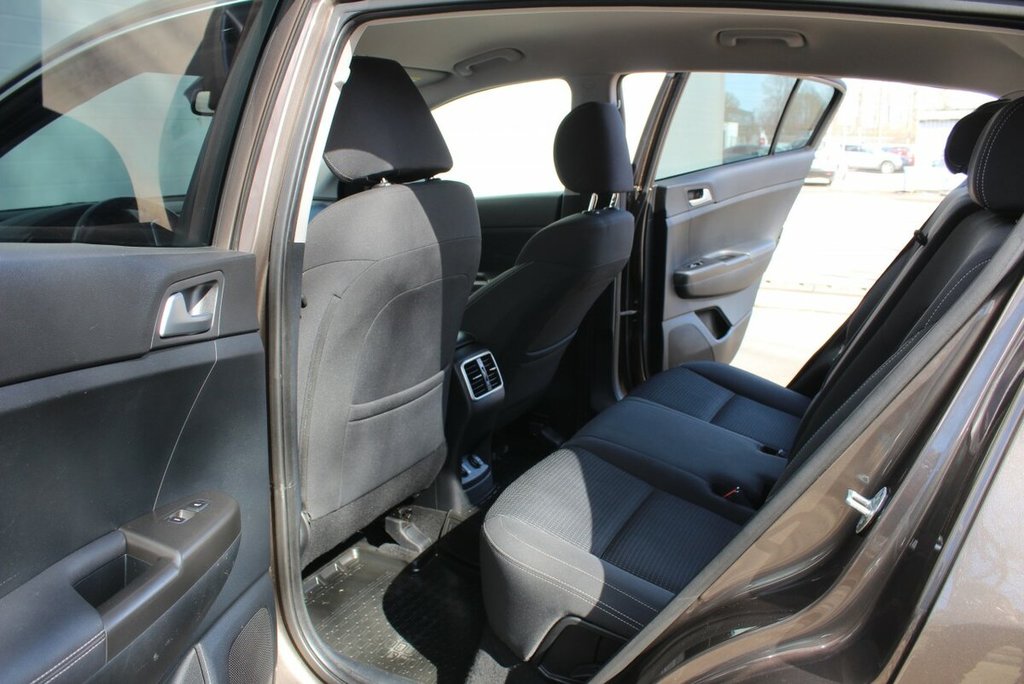 KIA Sportage IV, 2017 год, 600 000 рублей, 10 фотография