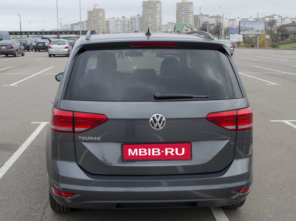 Volkswagen Touran III, 2019 год, 650 000 рублей, 11 фотография