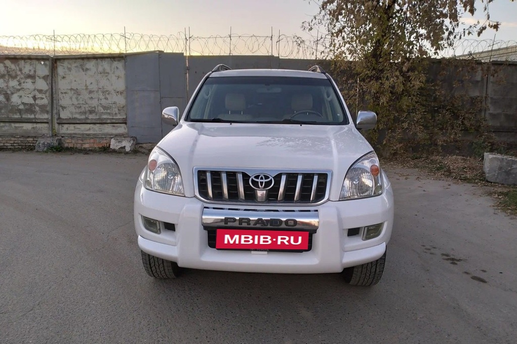 Toyota Land Cruiser Prado 120, 2007 год, 420 000 рублей, 2 фотография