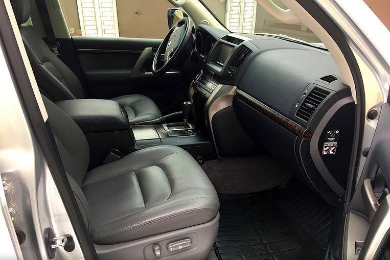 Toyota Land Cruiser 200, 2008 год, 900 000 рублей, 4 фотография