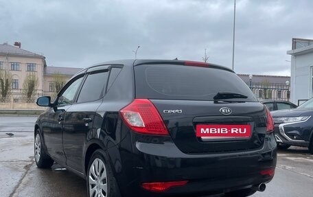KIA cee'd I рестайлинг, 2011 год, 4 фотография