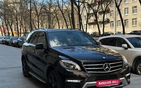 Mercedes-Benz M-Класс, 2012 год, 2 490 000 рублей, 3 фотография