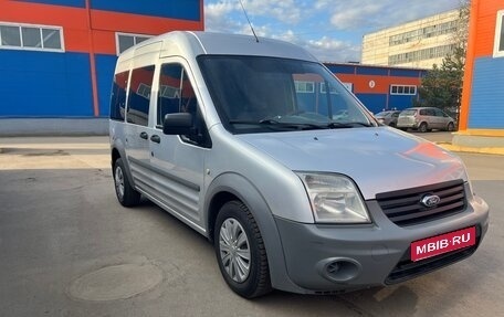 Ford Tourneo Connect I, 2011 год, 900 000 рублей, 1 фотография