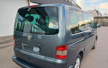 Volkswagen Multivan T5, 2004 год, 1 490 000 рублей, 4 фотография