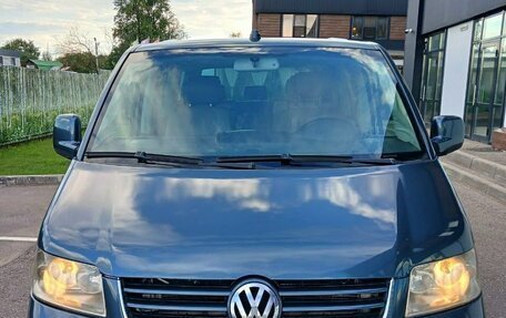 Volkswagen Multivan T5, 2004 год, 1 490 000 рублей, 2 фотография