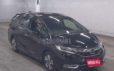 Honda Shuttle II, 2019 год, 1 690 000 рублей, 22 фотография