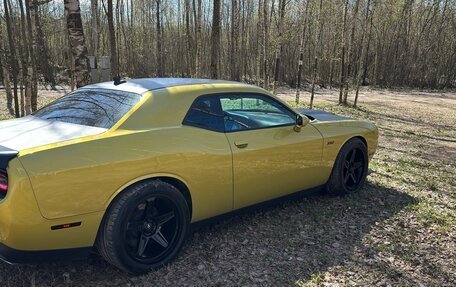 Dodge Challenger III рестайлинг 2, 2020 год, 7 599 000 рублей, 9 фотография