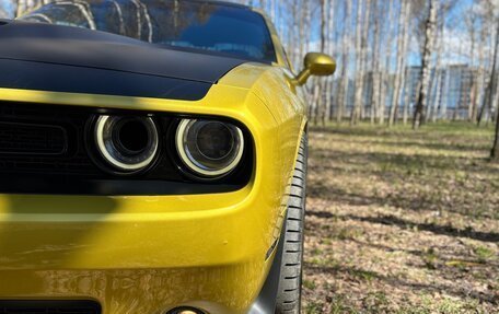 Dodge Challenger III рестайлинг 2, 2020 год, 7 599 000 рублей, 34 фотография