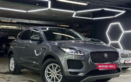 Jaguar E-Pace, 2018 год, 3 195 000 рублей, 4 фотография