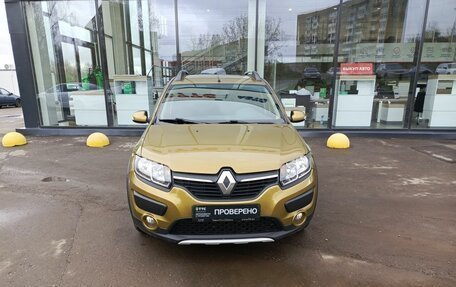 Renault Sandero II рестайлинг, 2015 год, 950 000 рублей, 2 фотография