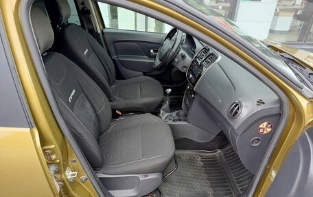 Renault Sandero II рестайлинг, 2015 год, 950 000 рублей, 13 фотография