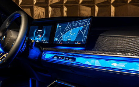 BMW 7 серия, 2025 год, 18 300 000 рублей, 16 фотография