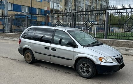 Chrysler Voyager IV, 2001 год, 200 000 рублей, 2 фотография
