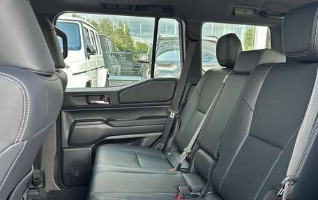 Toyota Land Cruiser Prado, 2024 год, 10 490 000 рублей, 8 фотография