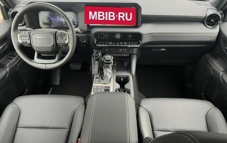 Toyota Land Cruiser Prado, 2024 год, 10 490 000 рублей, 10 фотография