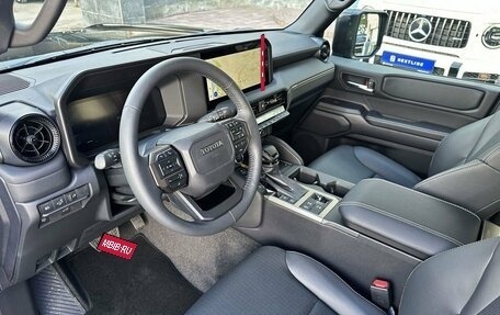 Toyota Land Cruiser Prado, 2024 год, 10 490 000 рублей, 7 фотография